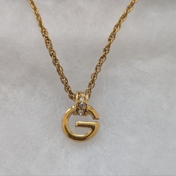 Givenchy "G" necklace with rhinestones - Picture 10 of 12